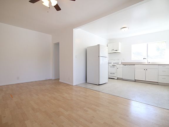 2nd image of 1726 Morton Ave #2nd