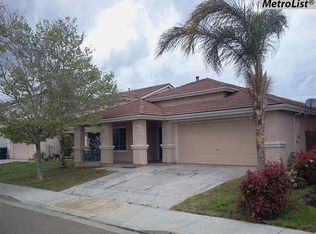 1127 Yellowhammer Dr, Patterson, CA 95363