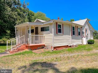 6415 Mason Springs Rd, La Plata, MD 20646