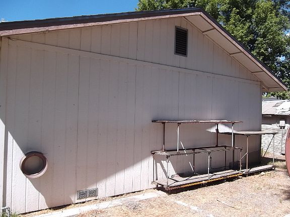 3rd image of 113 S California St