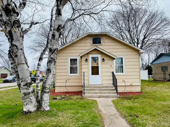 2101 5th Ave S, Escanaba, MI 49829