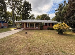 853 Shannon Dr, Fayetteville, NC 28303