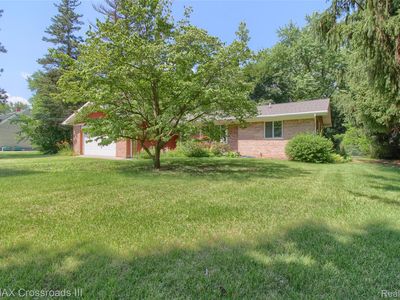 13702 Lenmoore Rd, Van Buren Township, MI, 48111