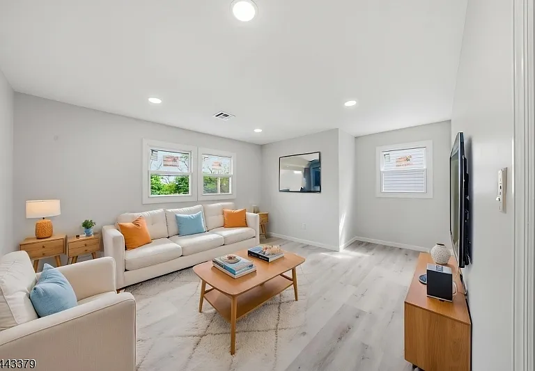 551 Schuyler Ave #2 — Photo 3