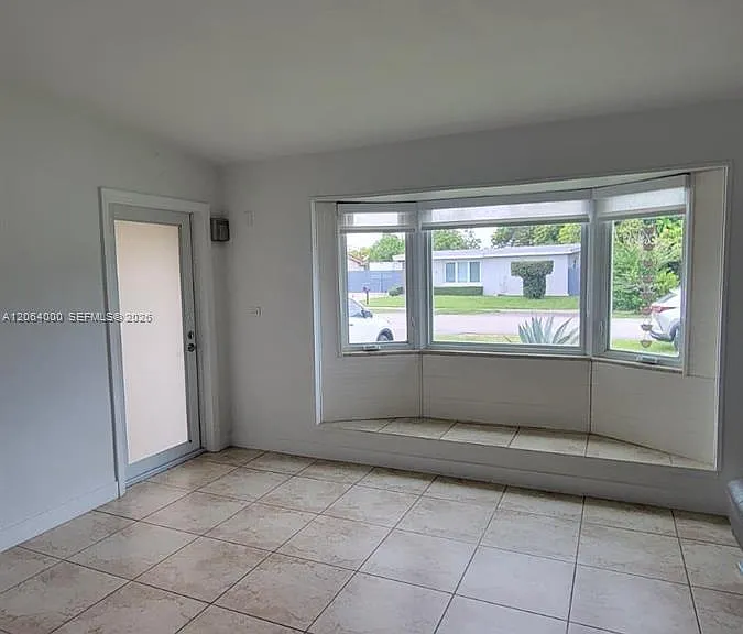 11340 SW 48th St — Photo 5
