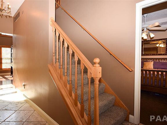 4th image of 2122 W Broadland Dr
