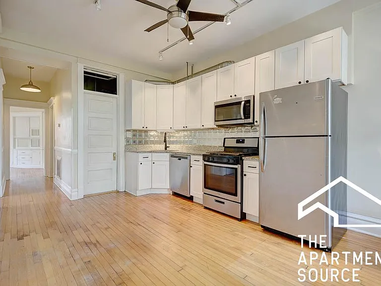 2241 W 21st St #2F — Photo 7