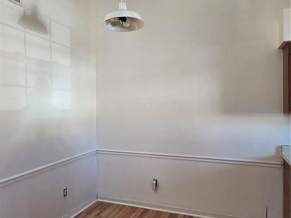 5th image of 2907 Leta Ct