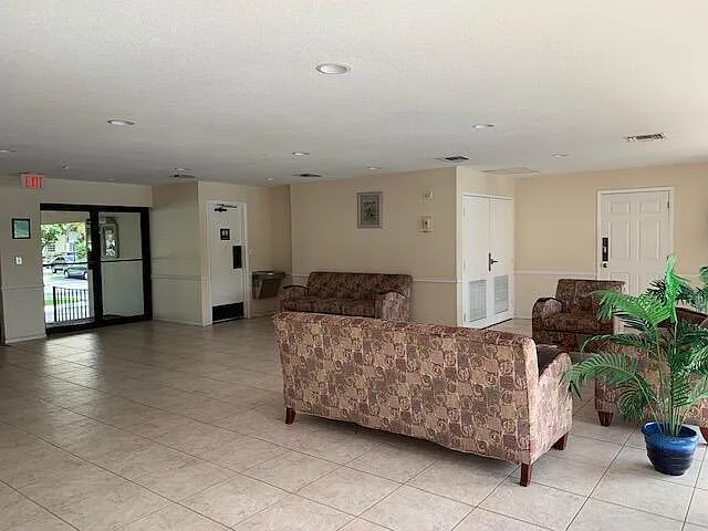 4154 Inverrary Dr #407 — Photo 38