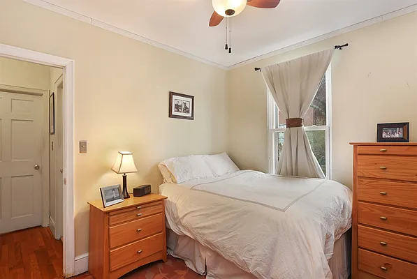 Sold by Corcoran | media 14