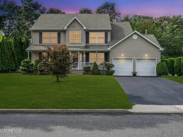 592 Pirate Lane, Manahawkin, NJ 08050