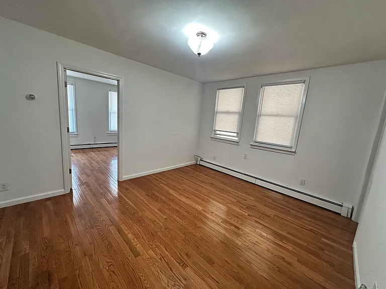 89 W 21st St #1 — Photo 4