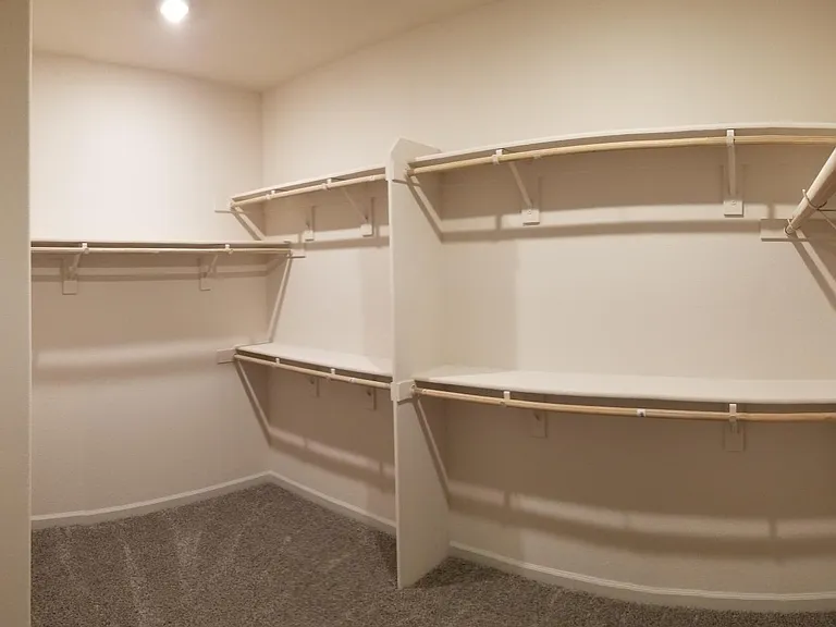 5032 Grasscreek Dr — Photo 18
