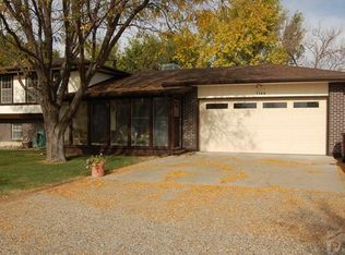1160 Gowa Ln, Pueblo, CO 81006