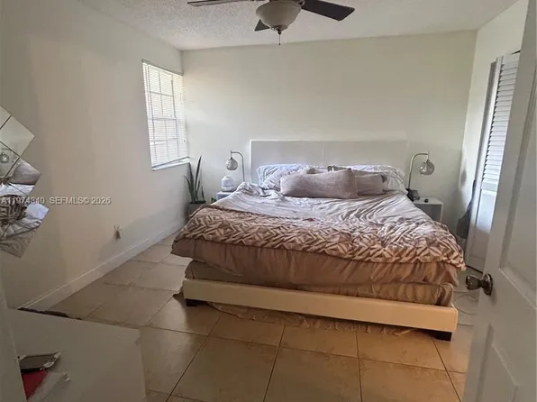 18308 NW 68th Ave APT G, Hialeah, FL 33015