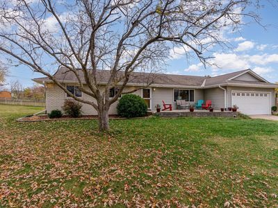 977 Redwood Dr, Apple Valley, MN, 55124