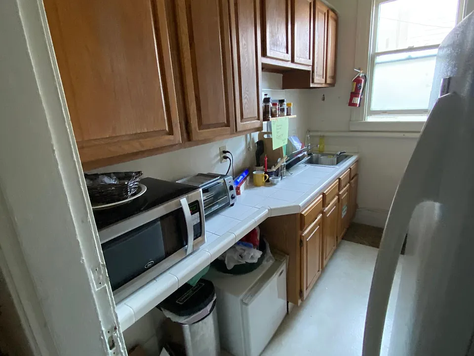 2141 Pacific Ave #7