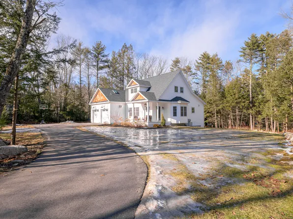 7 Pebble Way, Falmouth, ME 04105