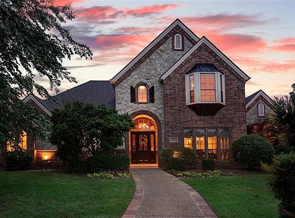 2nd image of 1101 Merlot Dr