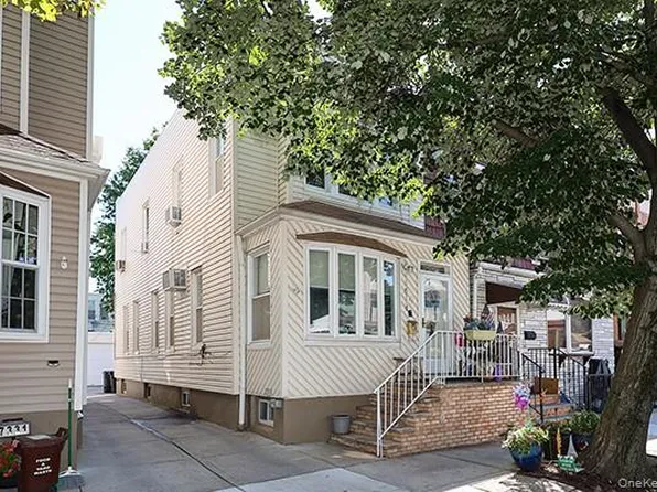 7333 71st Place, Glendale, NY 11385