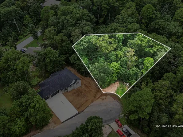 March Ln #8, Bella Vista, AR 72714