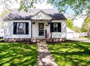 1105 Vos St, Jenison, MI 49428