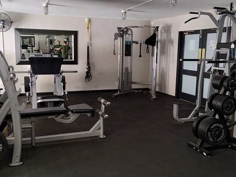 740 N Kings Rd #224 — Photo 40