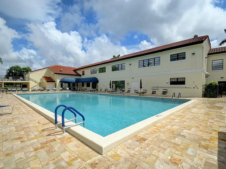 10663 Ocean Palm Way #101 — Photo 45