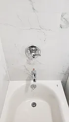 Rented by Max & Associates Realty Corp