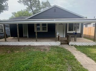 31 Tyler Ave, Hobart, IN 46342