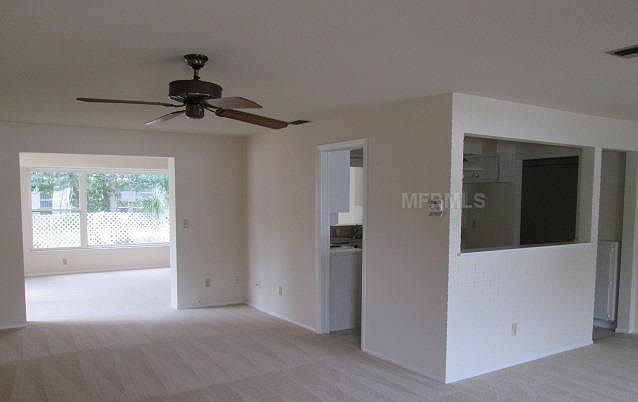 1st image of 1581 Simmons Dr