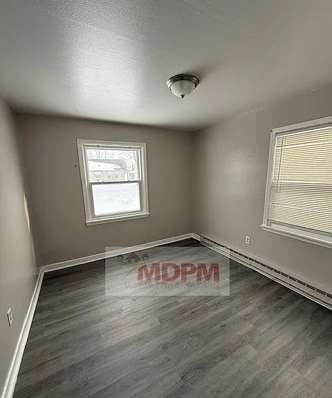 22763 Almond Ave — Photo 6