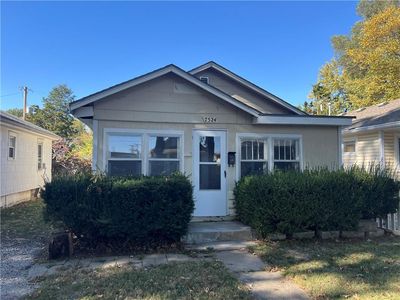 7524 Pennsylvania Ave, Kansas City, MO, 64114