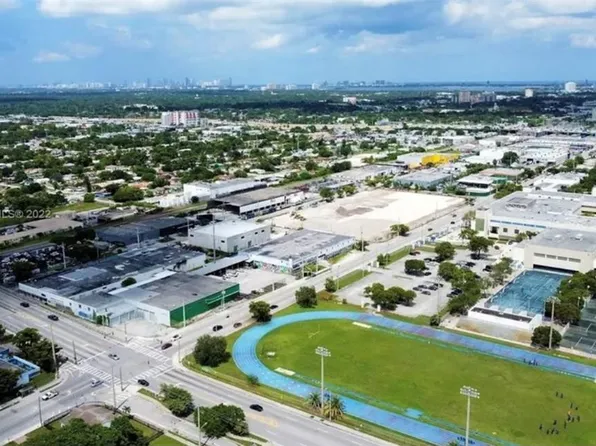 1252 NW 69 Street, Miami, FL 33147