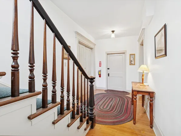 1138 E Schuylkill Rd, Pottstown, PA