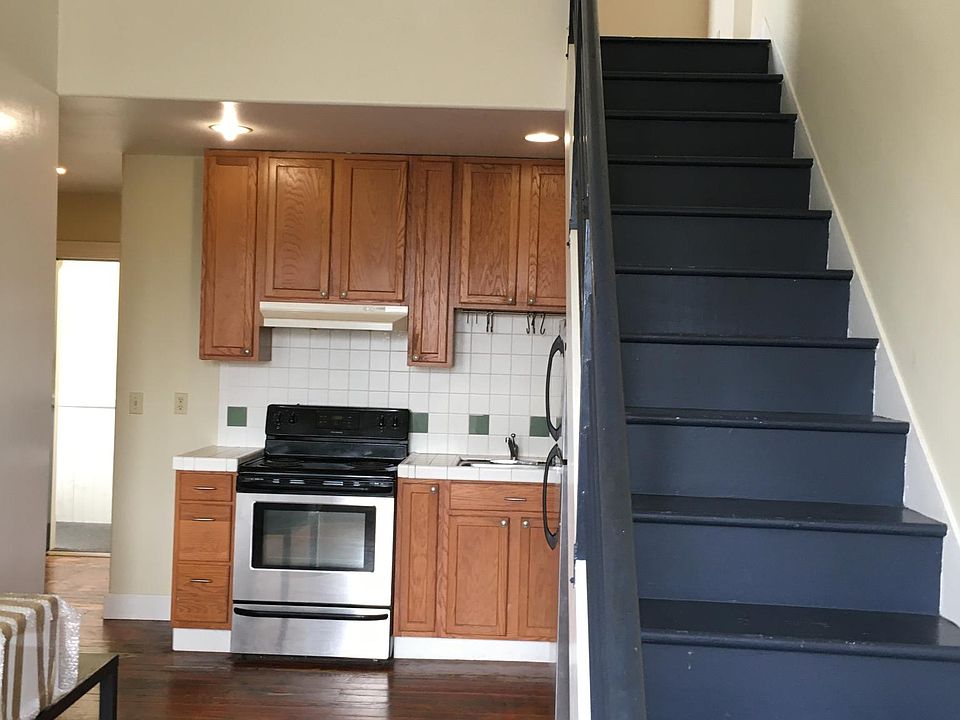 Kitchen and stairs to loft
