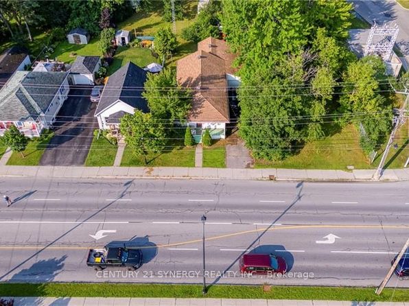118 Wilson St W, Perth, ON K7H 2P3