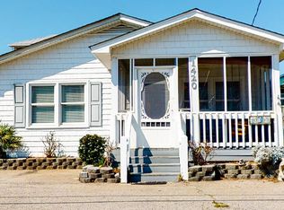 1420 S Lake Park Blvd, Carolina Beach, NC 28428
