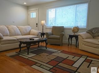 1625 SW 165th St, Seattle, WA 98166