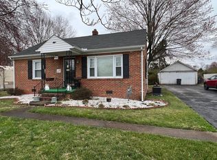 8025 Old Centreville Rd, Manassas, VA 20111