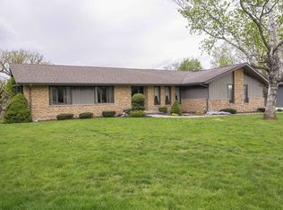 23946 Lakeview Dr, Minooka, IL
