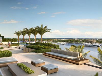 1100 S Flagler Dr #17B, West Palm Beach, FL, 33401