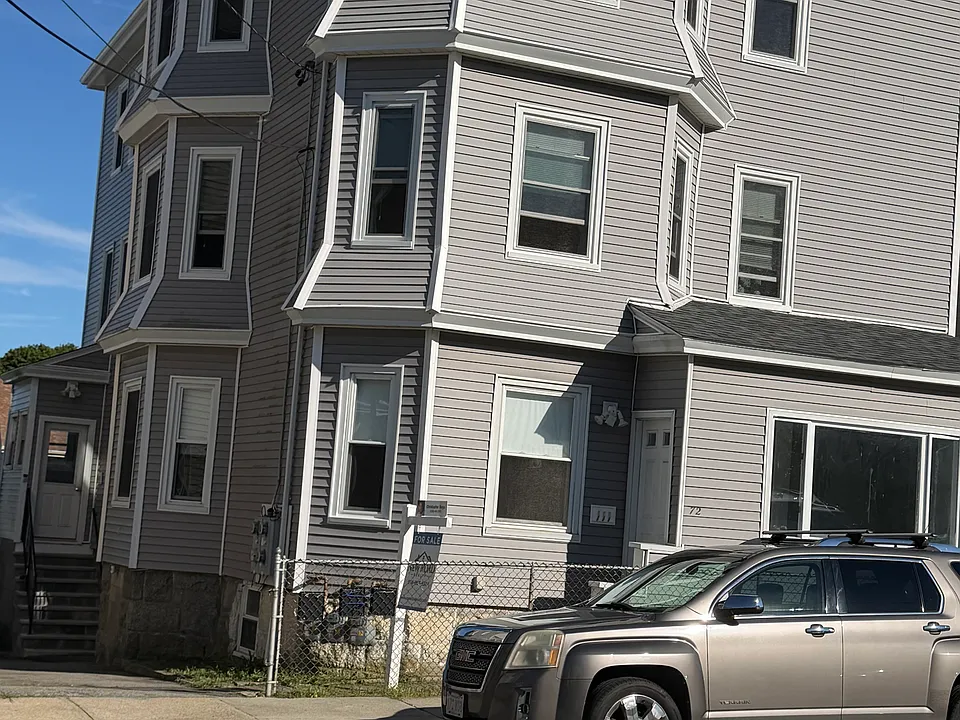 72 Huard St #3
