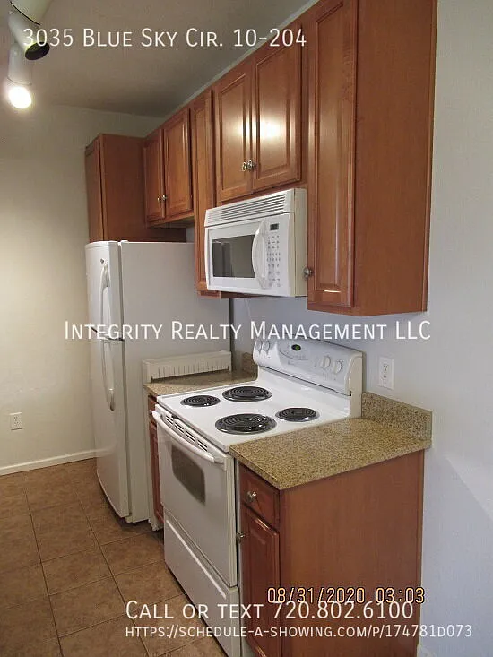 Blue Sky second floor 2 bedroom 2 full bath. Additional fees — Photo 3