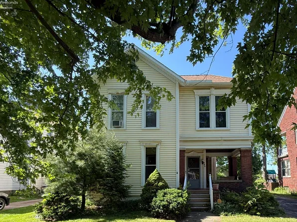 803 W Adams St, Sandusky, OH 44870