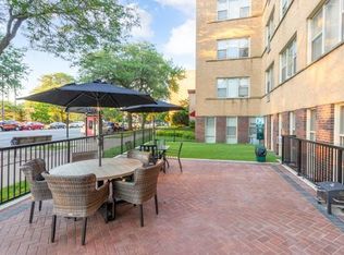 7070 N Sheridan Rd APT 4N, Chicago, IL 60626