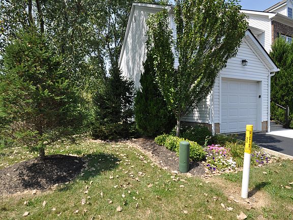 2nd image of 7407 Cayman Ln