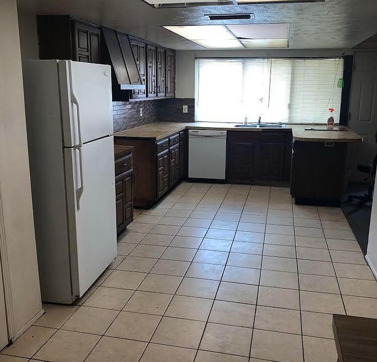 2nd image of 3513 Knollpoint Dr