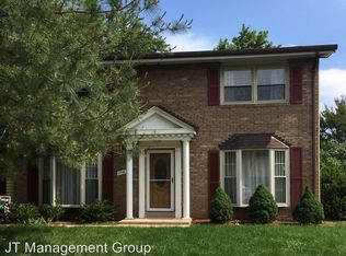 114 W Church Rd, Sterling, VA 20164