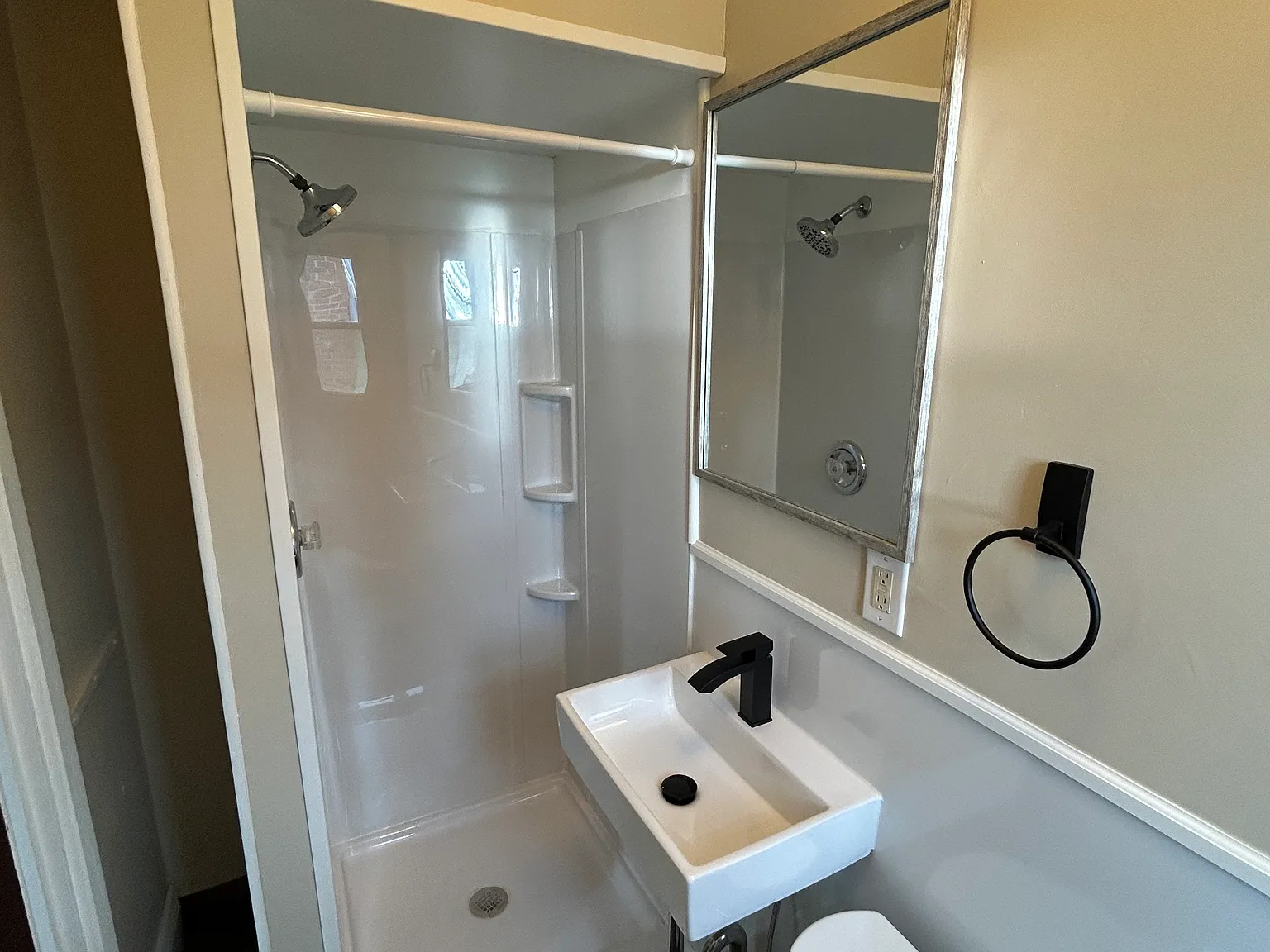 2 bed, 650 sqft, $950 — Photo 4